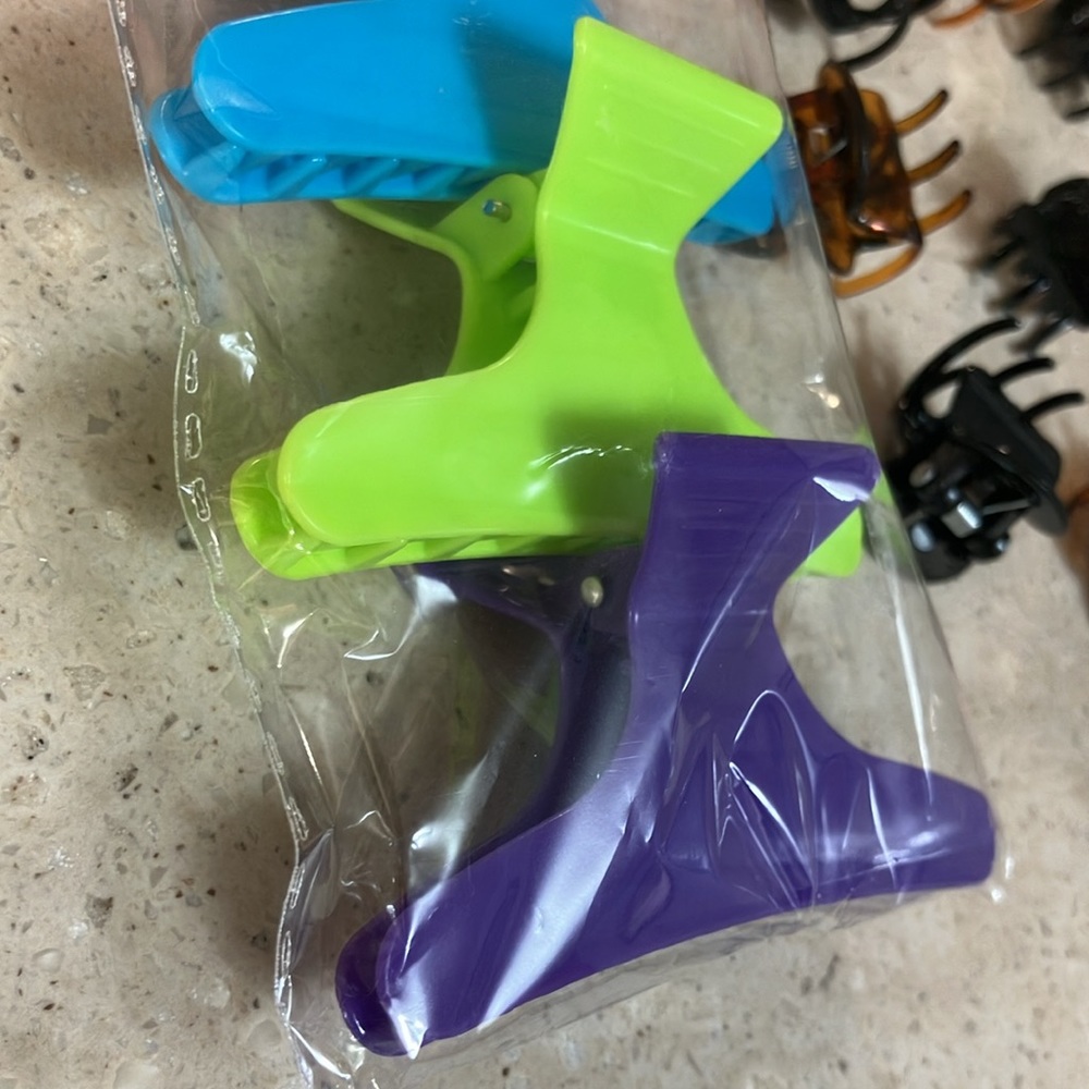 Butterfly clips assorted bundle - Picture 3 of 4